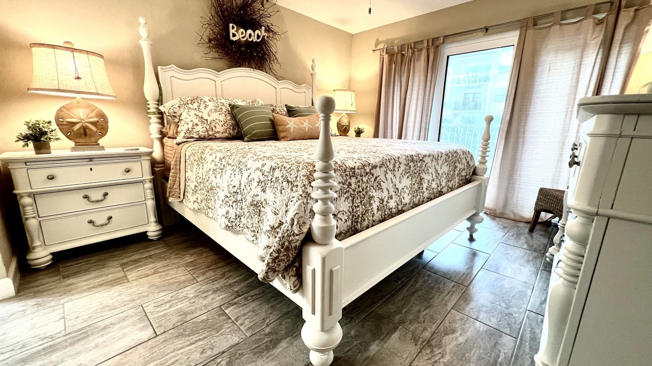 Photo of Bedroom in New Smyrna Beach