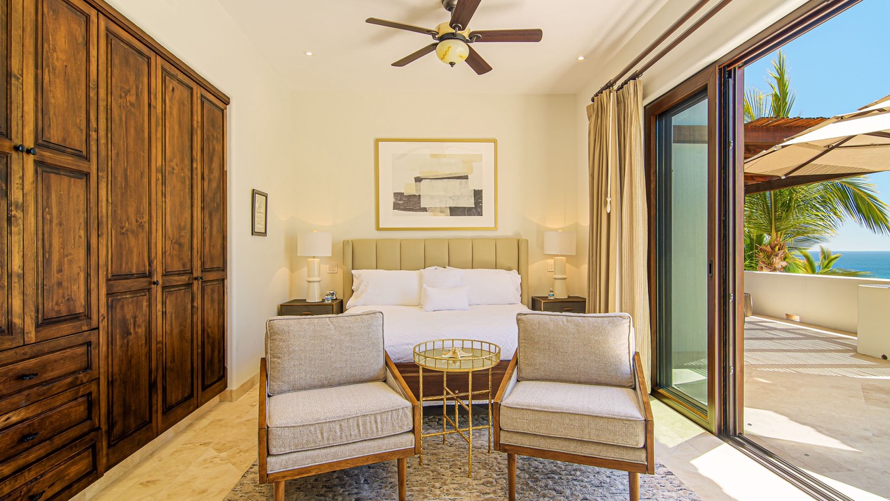 Photo of Bedroom in Buzzards
