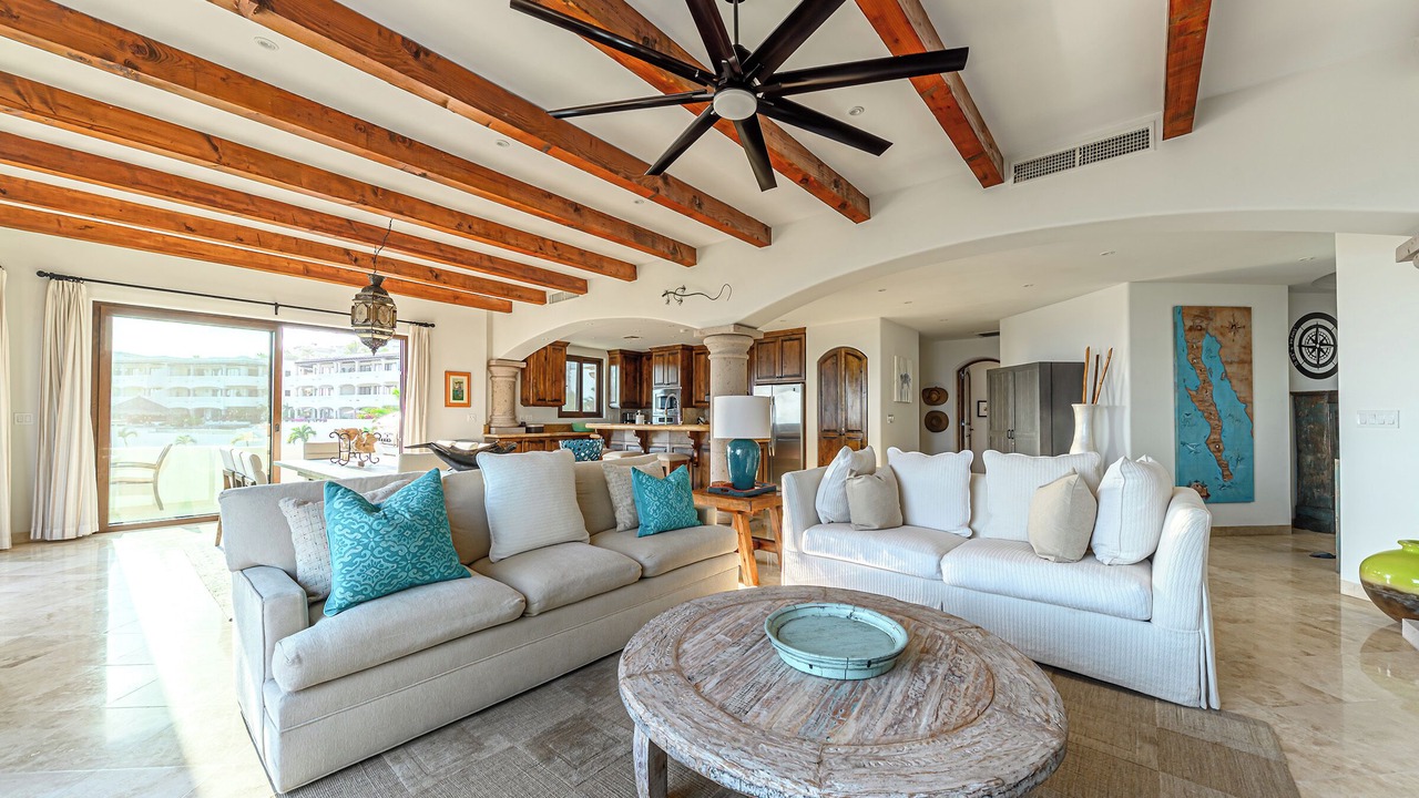 Photo of Livingroom in Buzzards