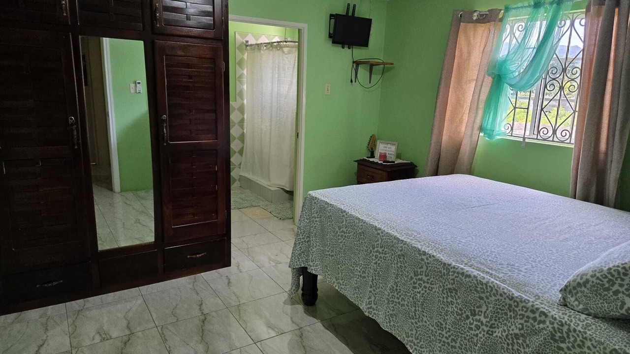 Photo of Bedroom in Porus