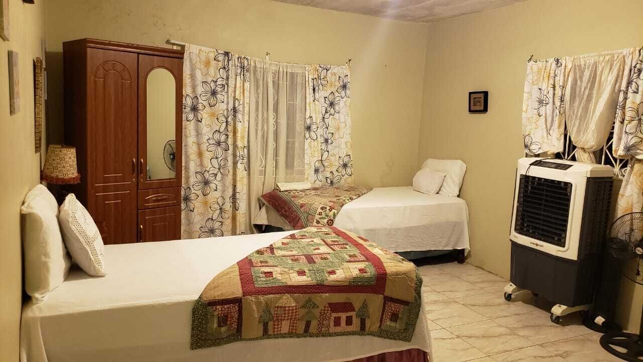 Photo of Bedroom in Porus