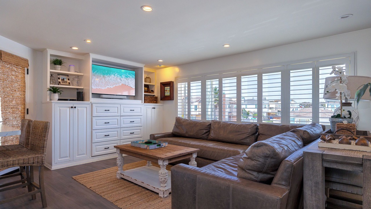 Photo of Livingroom in Silver Strand