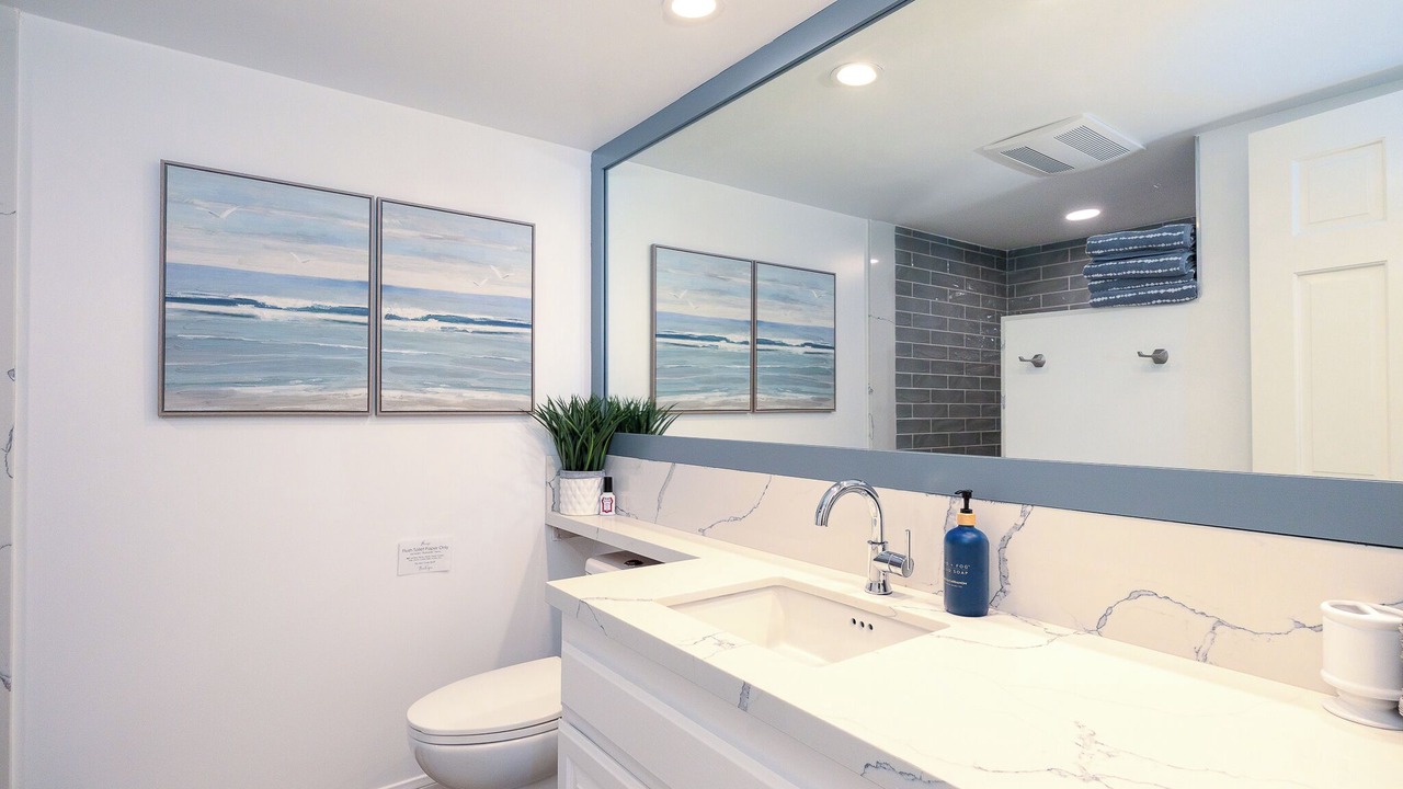 Photo of Bathroom in Silver Strand