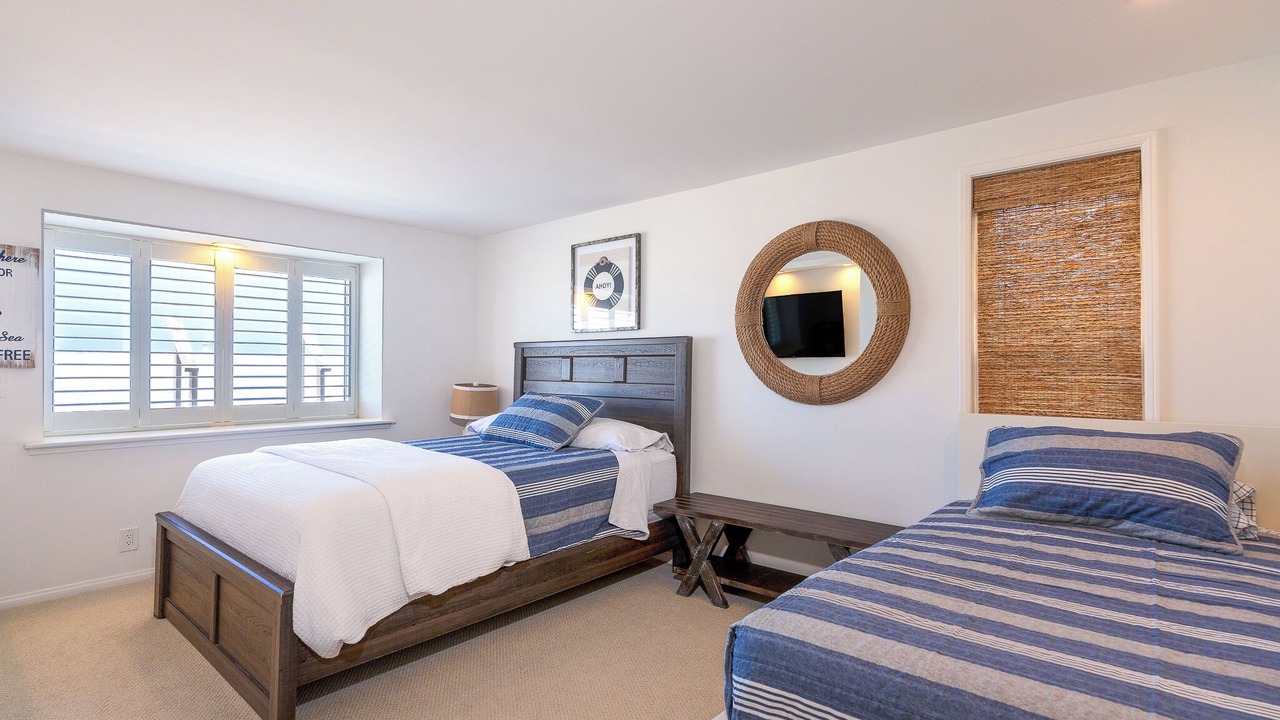 Photo of Bedroom in Silver Strand