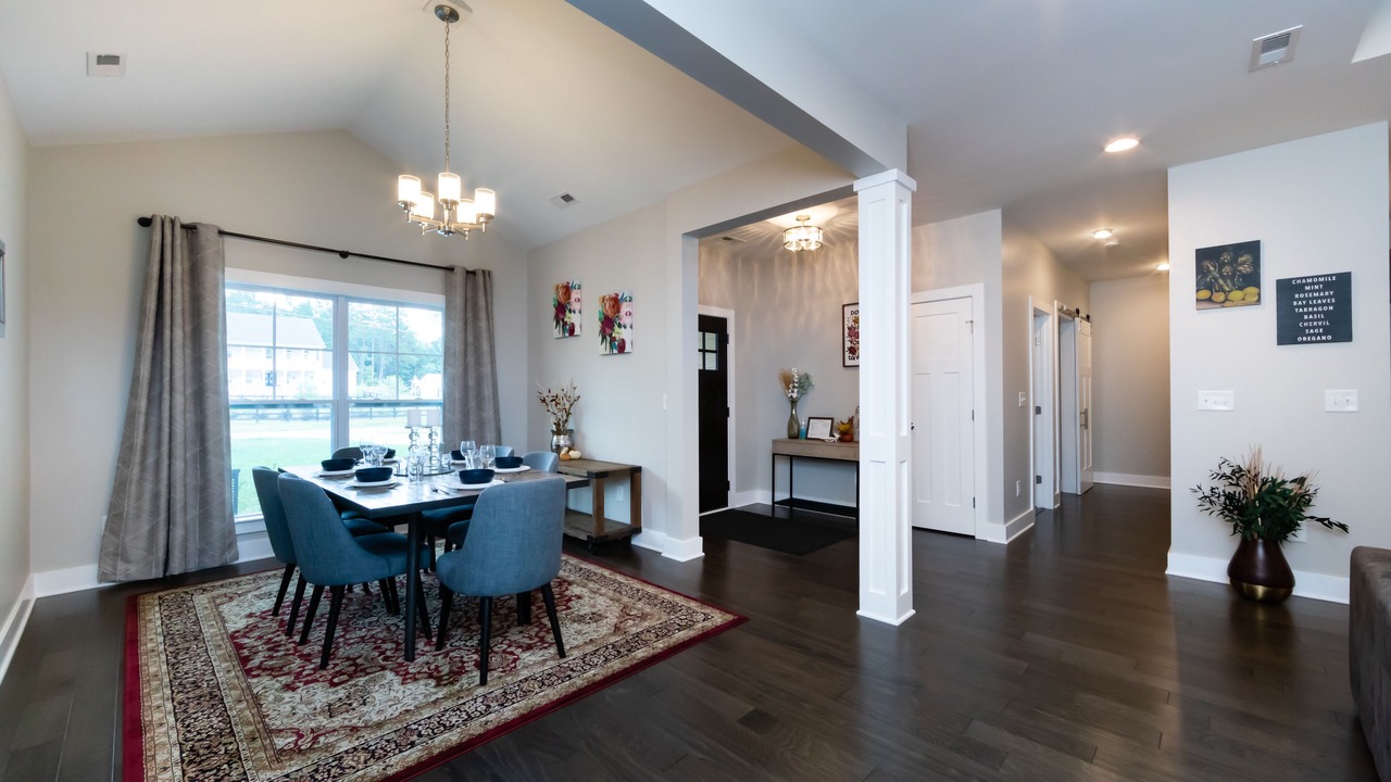 Photo of Bedroom in Huntersville