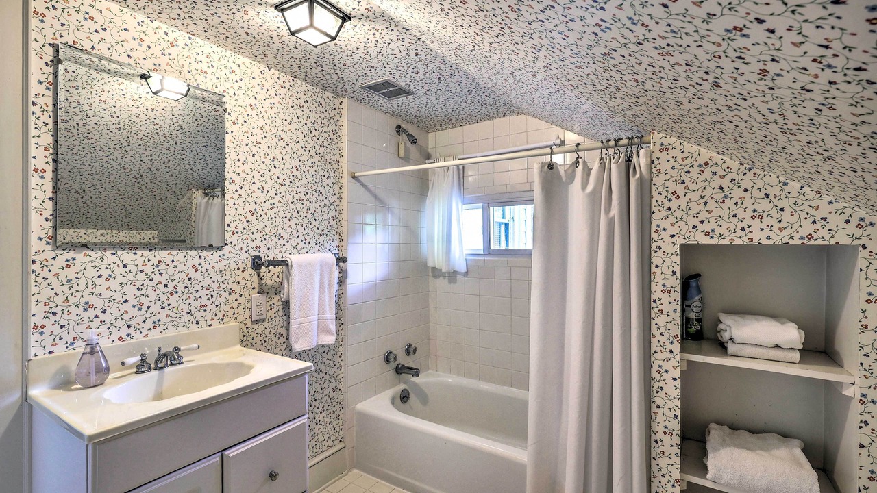 Photo of Bathroom in Jonesville
