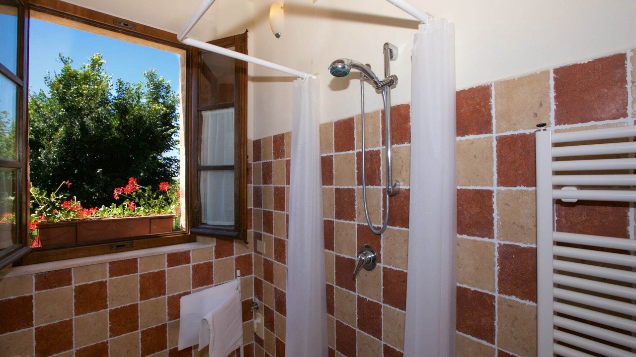 Photo of Bathroom in Torre A Castello