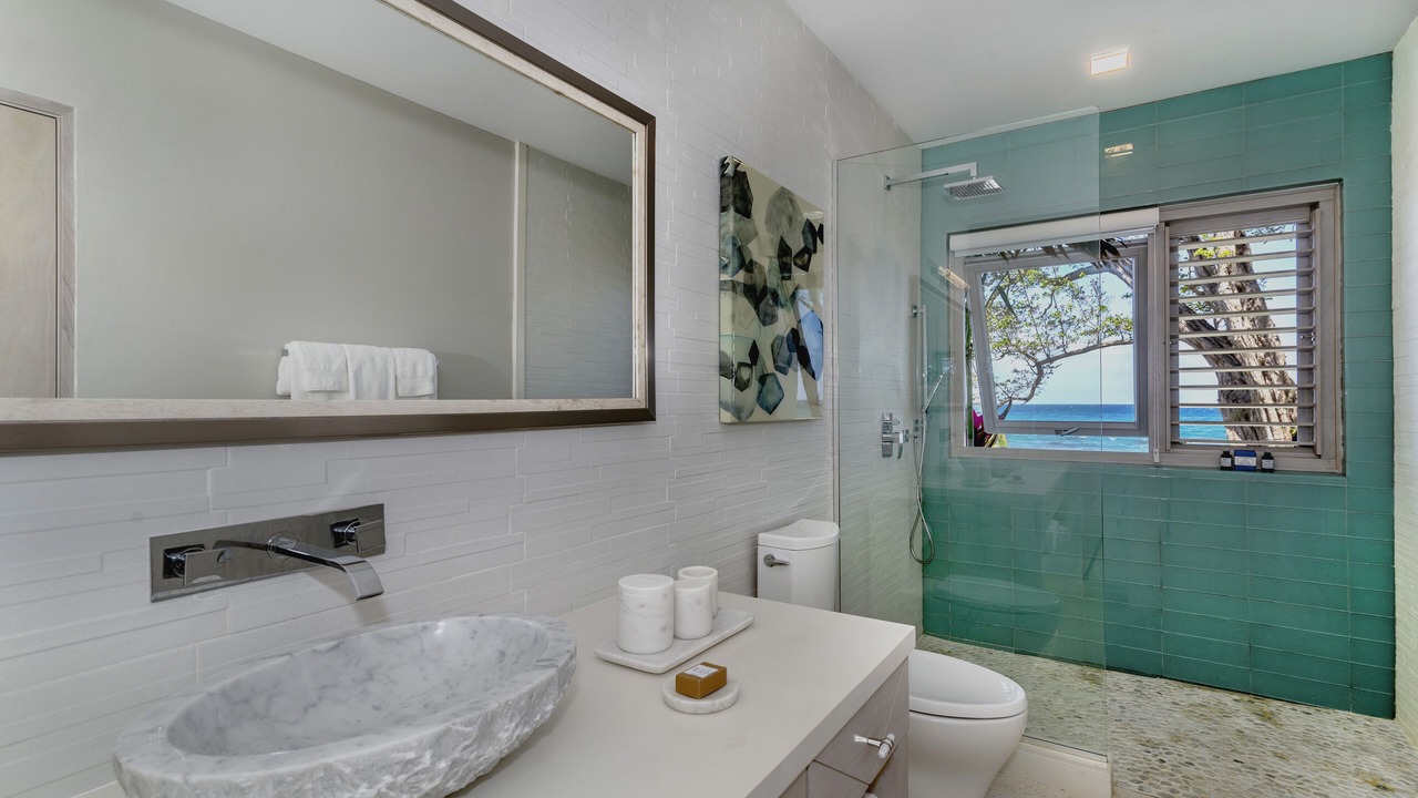 Photo of Bathroom in Ocho Rios