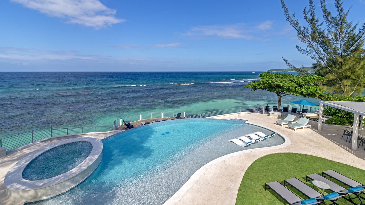Photo of Outdoor in Ocho Rios