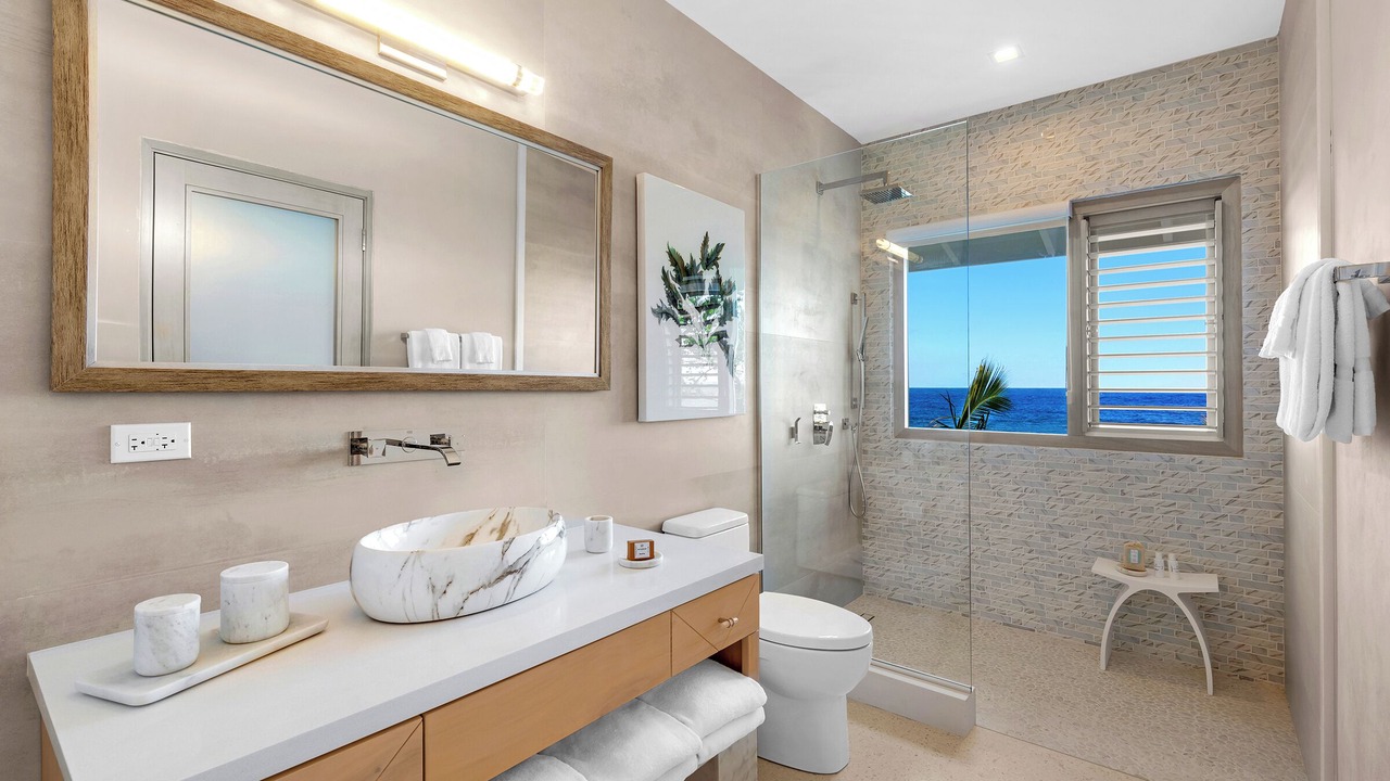 Photo of Bathroom in Ocho Rios