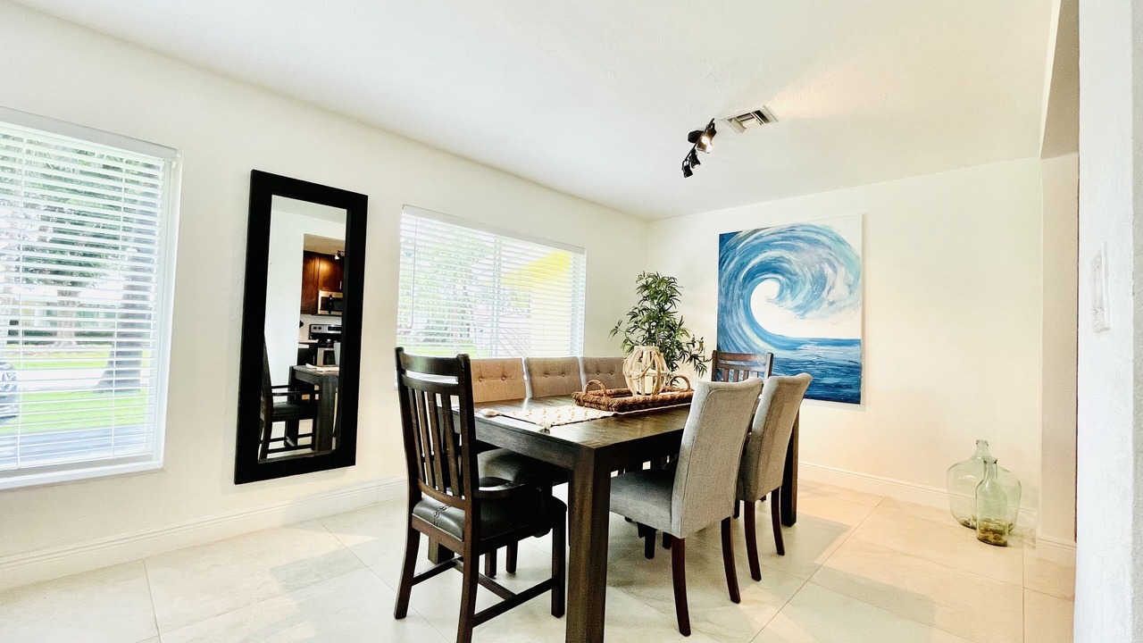 Photo of Others in Dolphin Isles