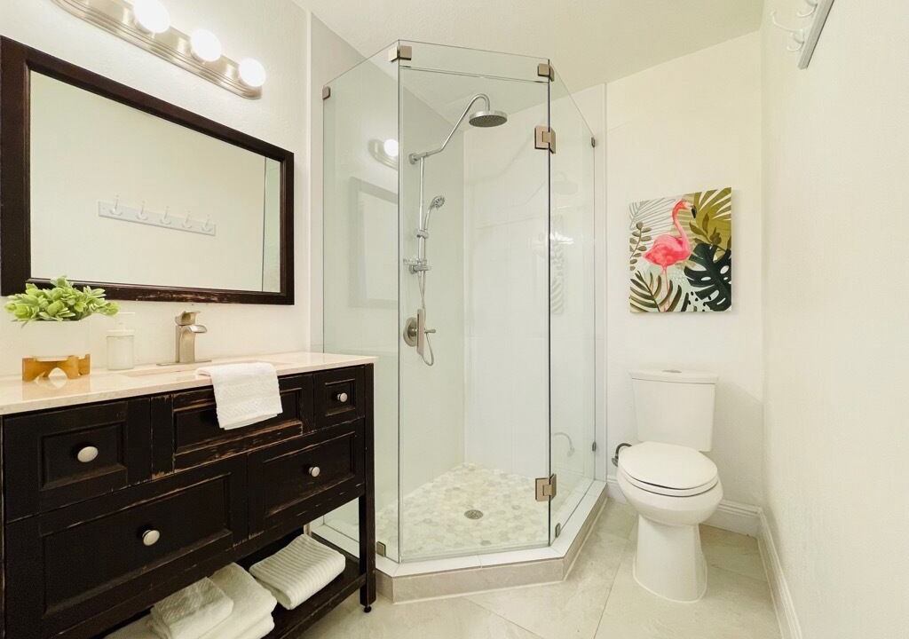 Photo of Bathroom in Dolphin Isles