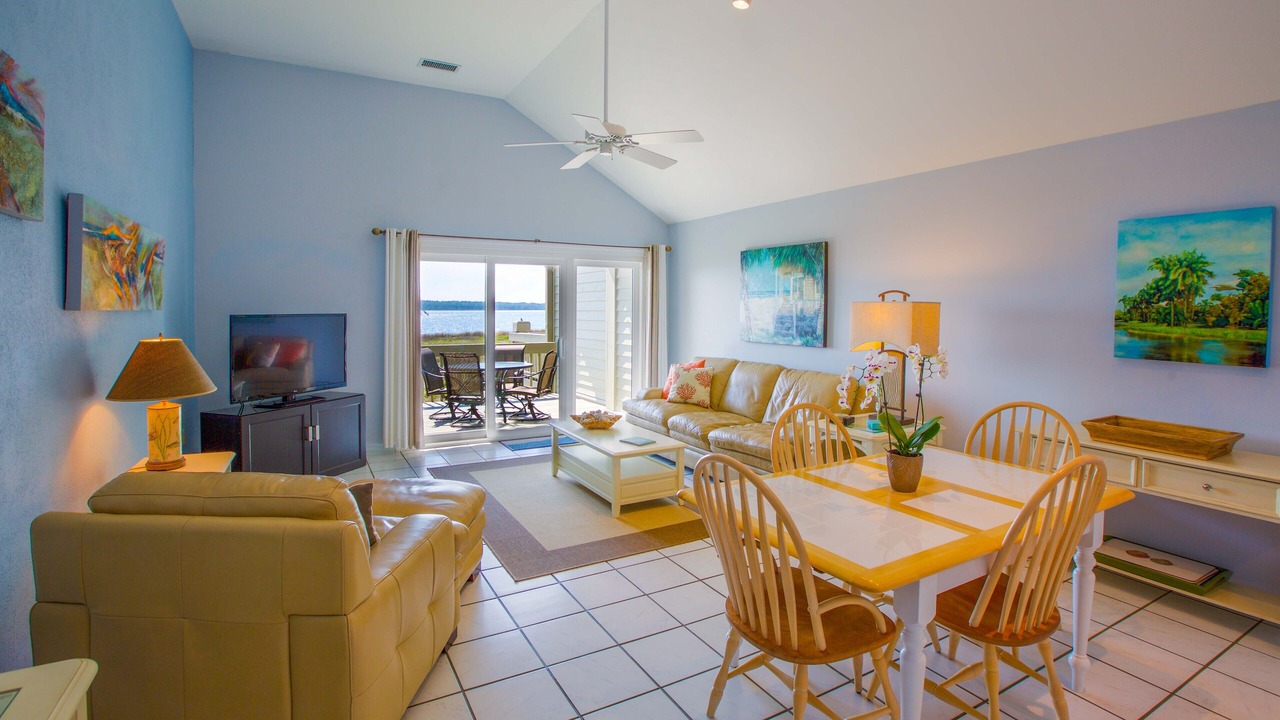 Photo of Livingroom in Seabrook Island