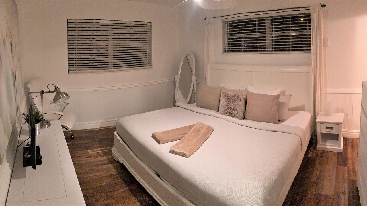 Photo of Bedroom in Coral Ridge Isles