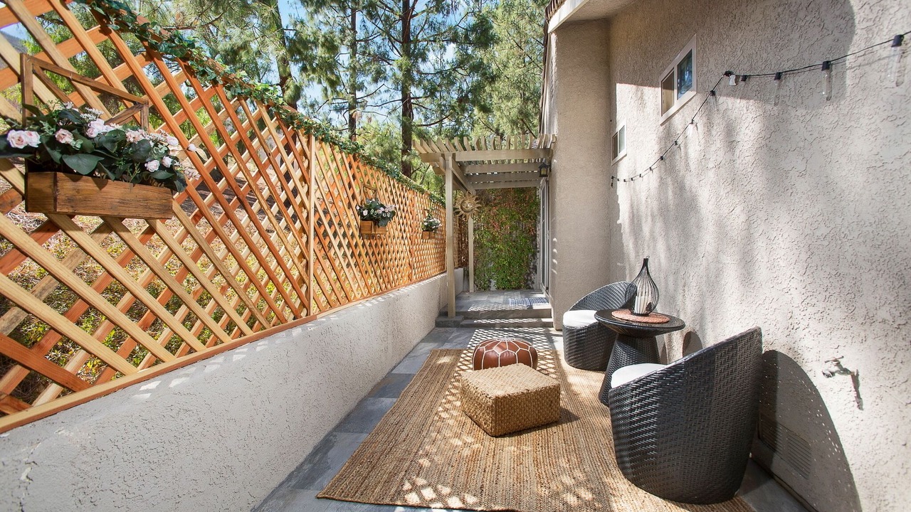 Photo of Patio Balcony in Oak Park