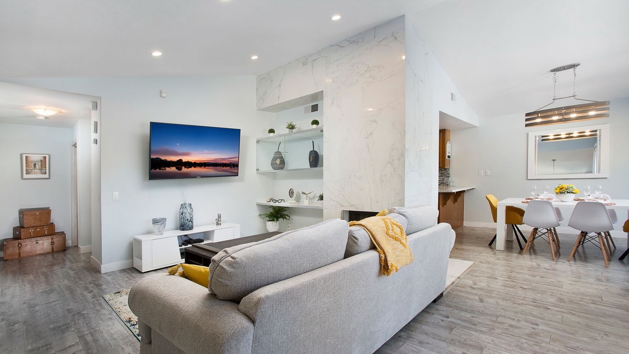 Photo of Livingroom in Oak Park