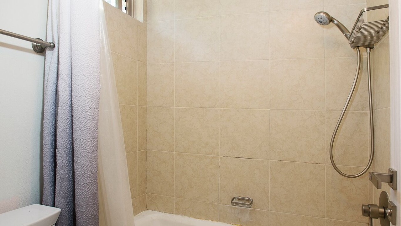 Photo of Bathroom in Oak Park
