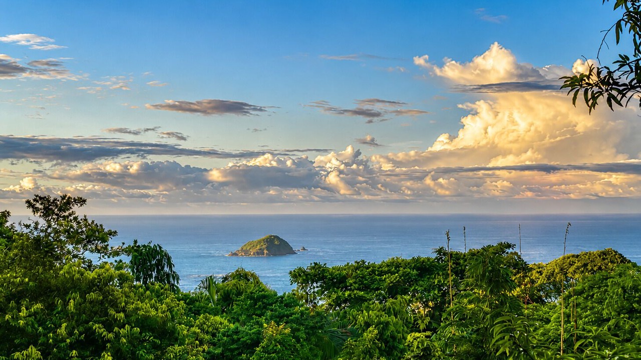 Photo of Others in Manuel Antonio