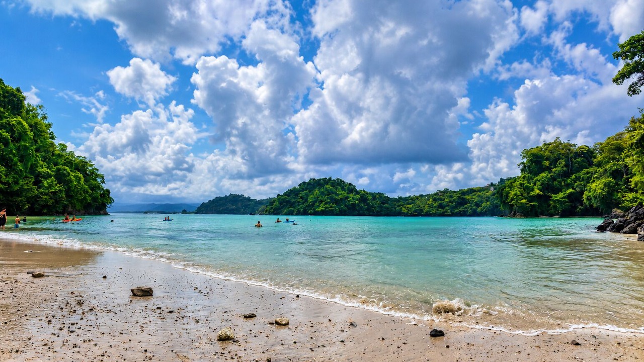 Photo of Others in Manuel Antonio