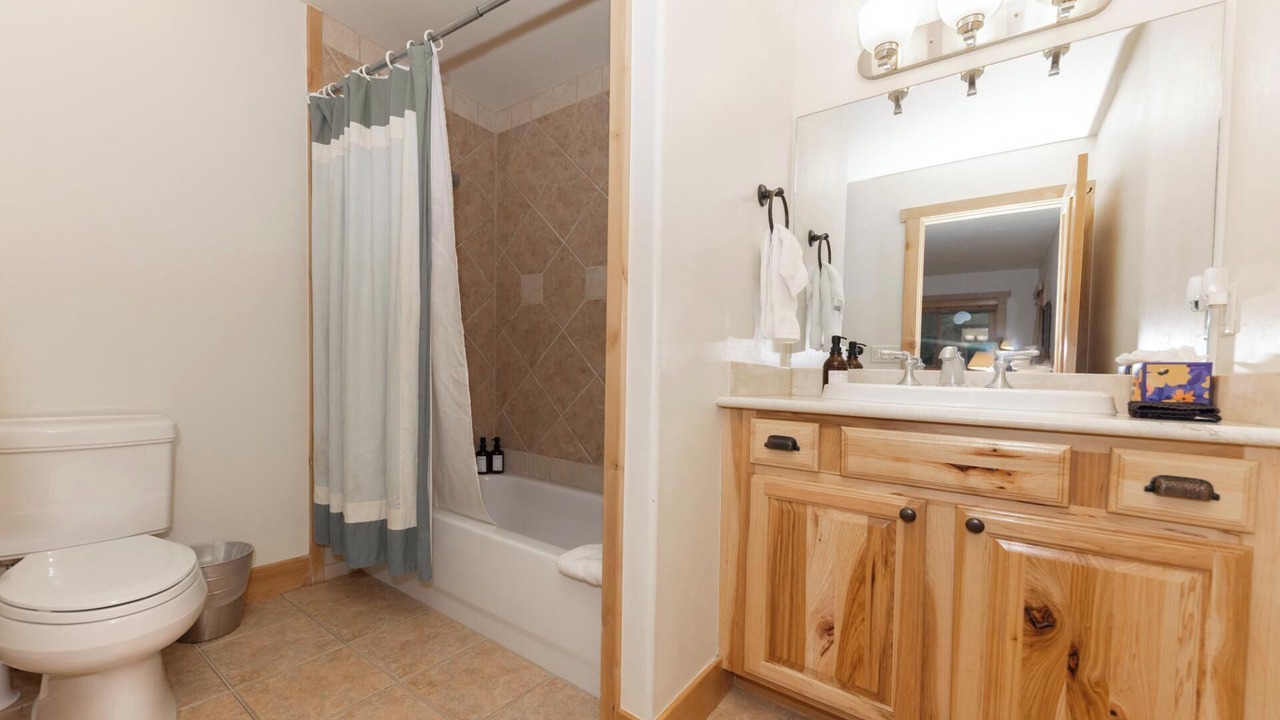 Photo of Bathroom in Blue River