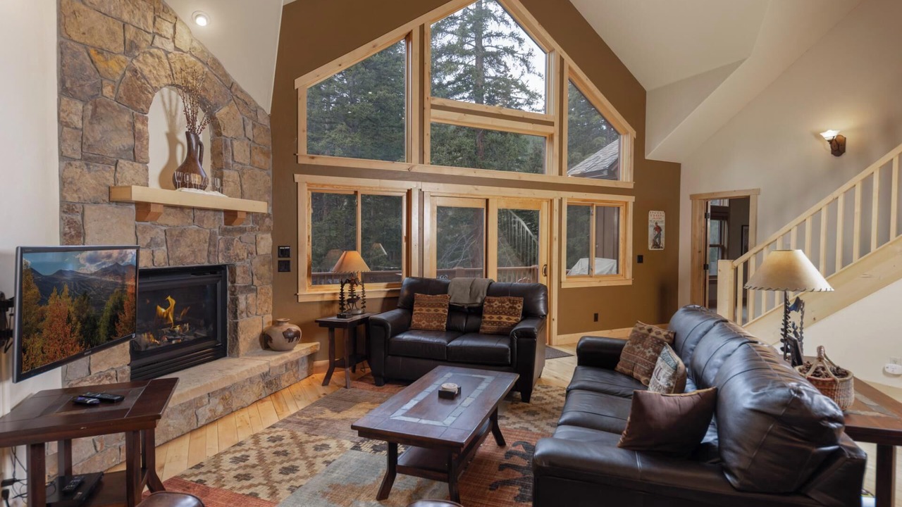 Photo of Livingroom in Blue River