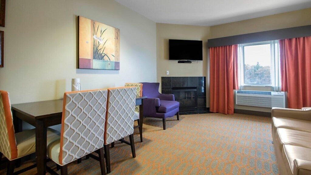 Photo of Livingroom in Lake Delton