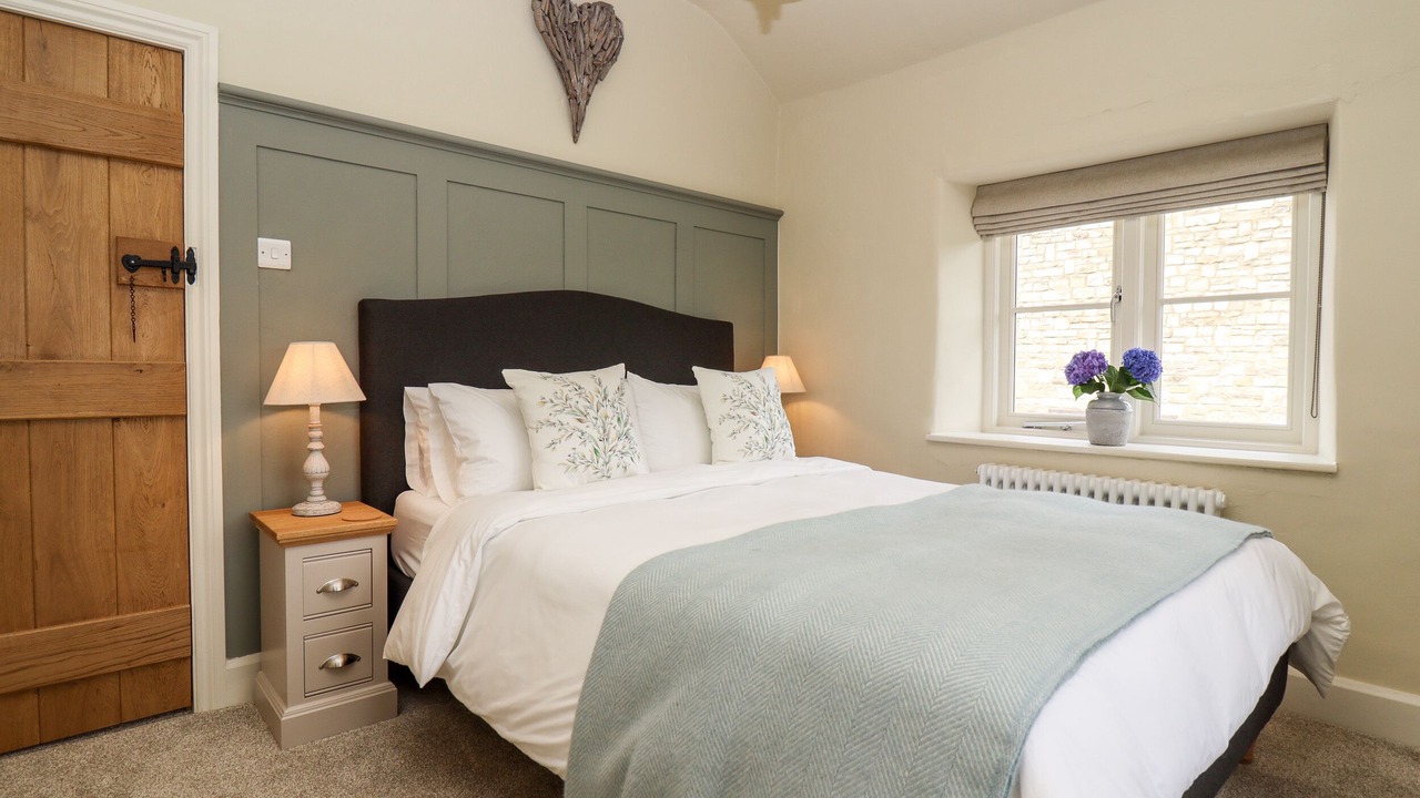 Photo of Bedroom in Paxford
