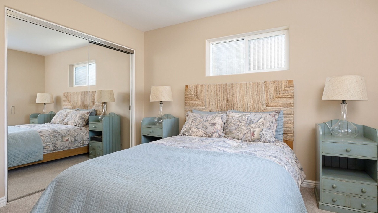 Photo of Bedroom in Pierpont Bay