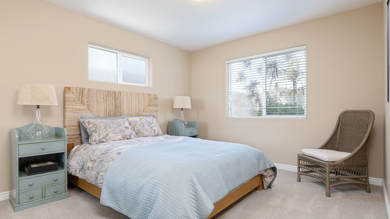 Photo of Bedroom in Pierpont Bay