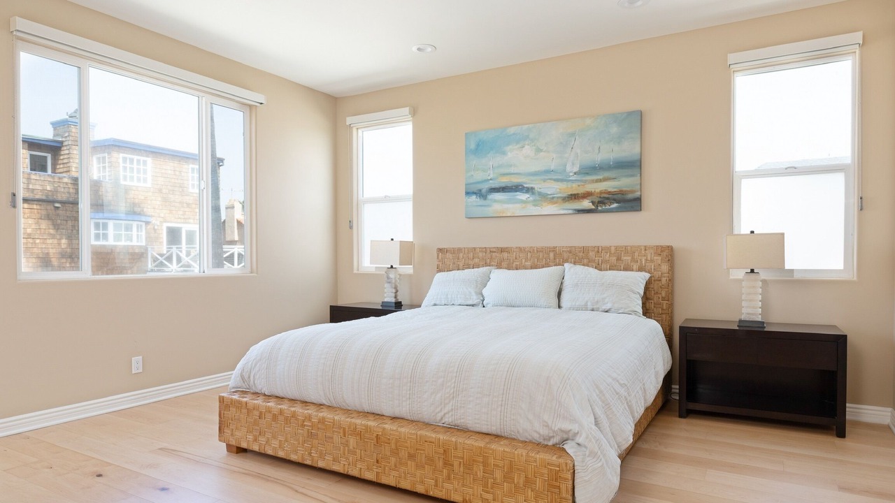 Photo of Bedroom in Pierpont Bay
