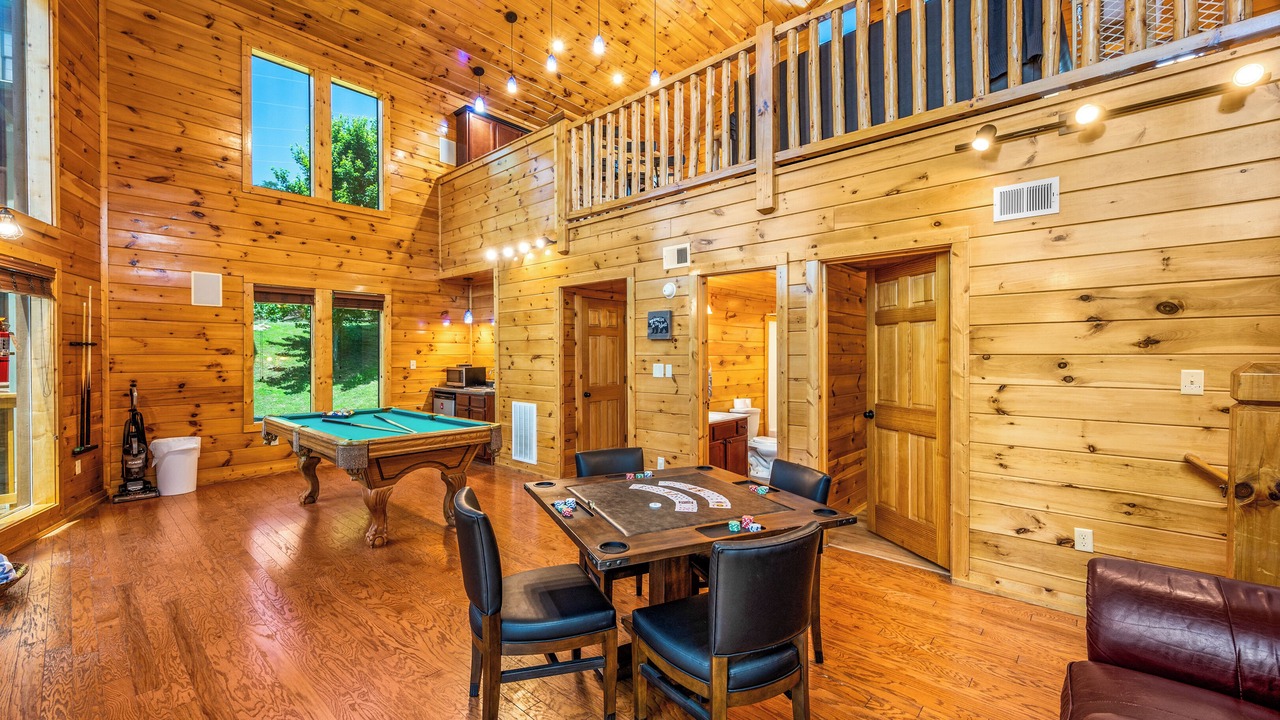 Photo of Livingroom in Pigeon Forge