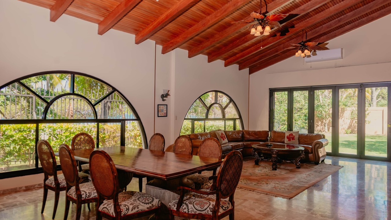 Photo of Bedroom in Playa Hermosa