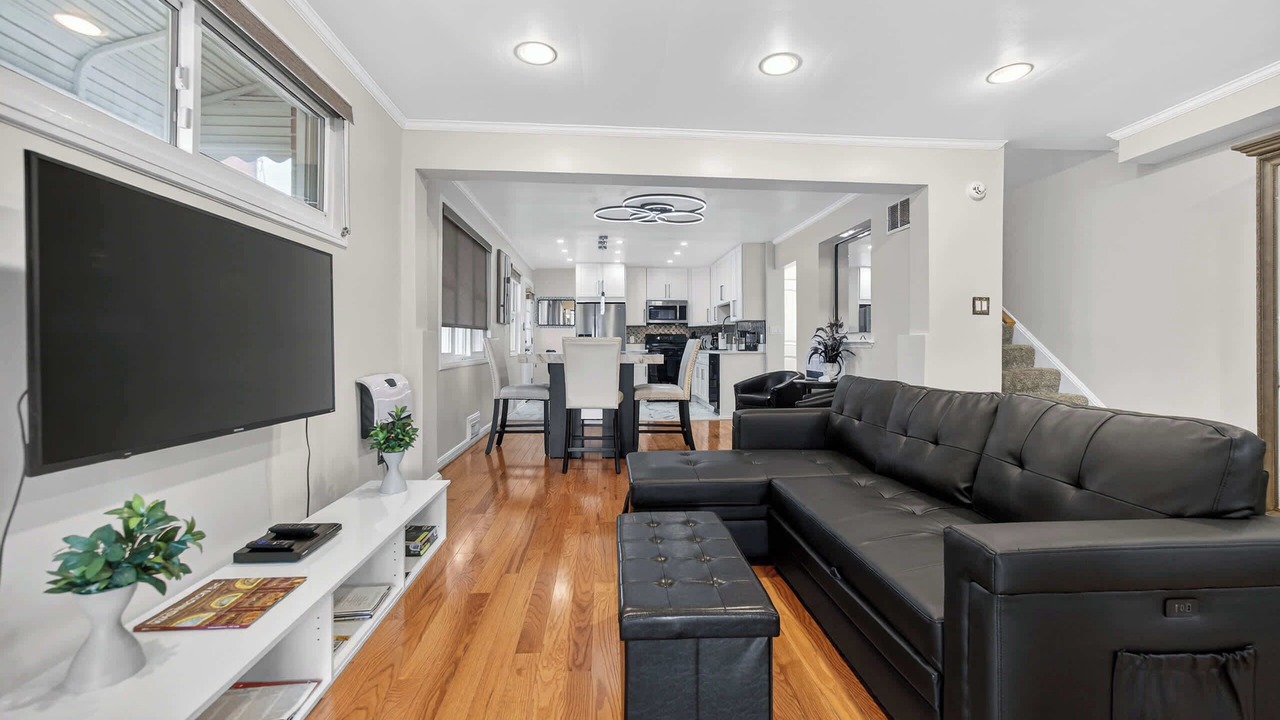 Photo of Livingroom in Northeast