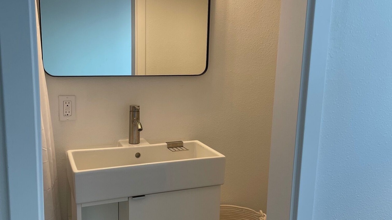 Photo of Bathroom in Balboa Island