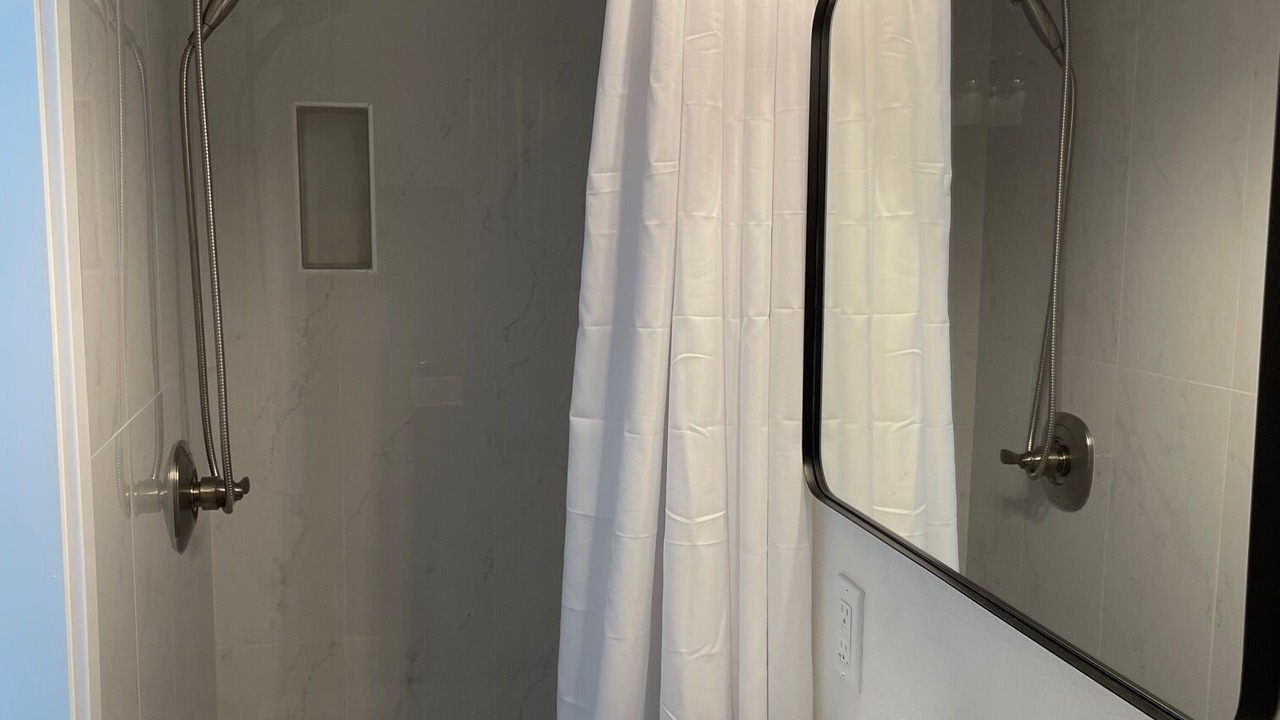 Photo of Bathroom in Balboa Island