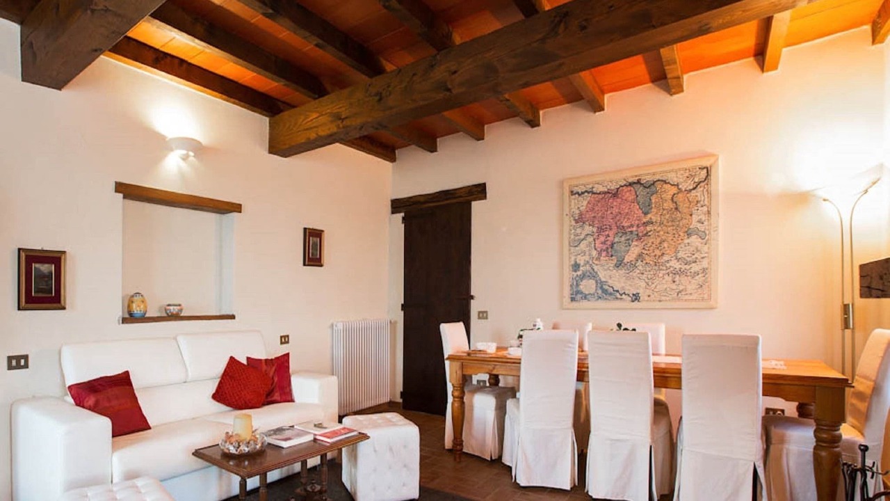 Photo of Livingroom in Tabiano Castello