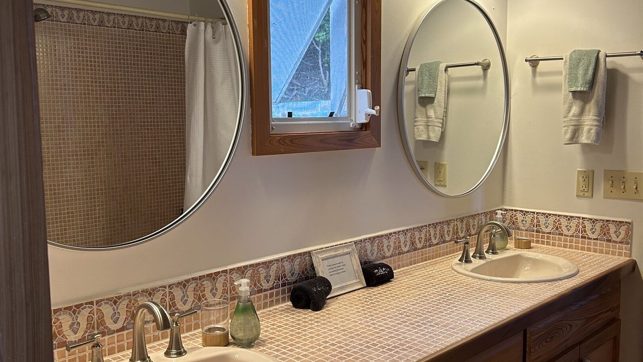 Photo of Bathroom in Lower Carolina