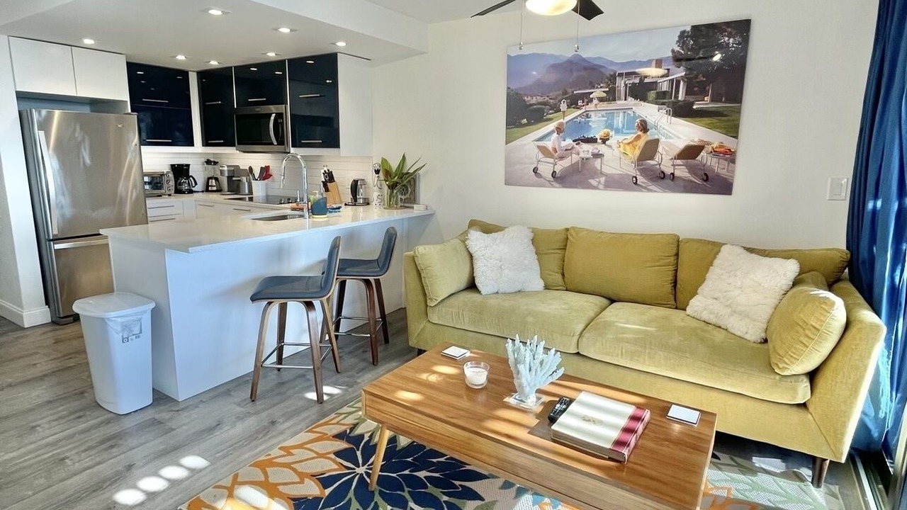 Photo of Livingroom in Red Hook