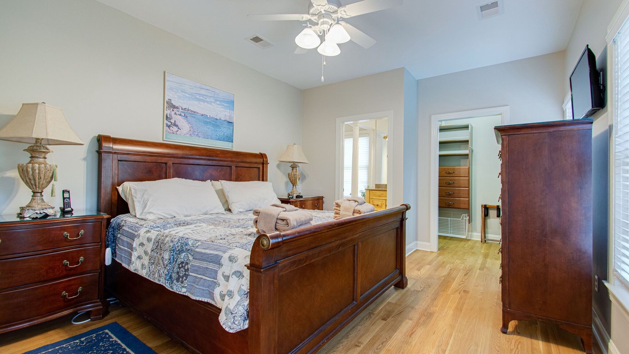 Photo of Bedroom in North Forest Beach