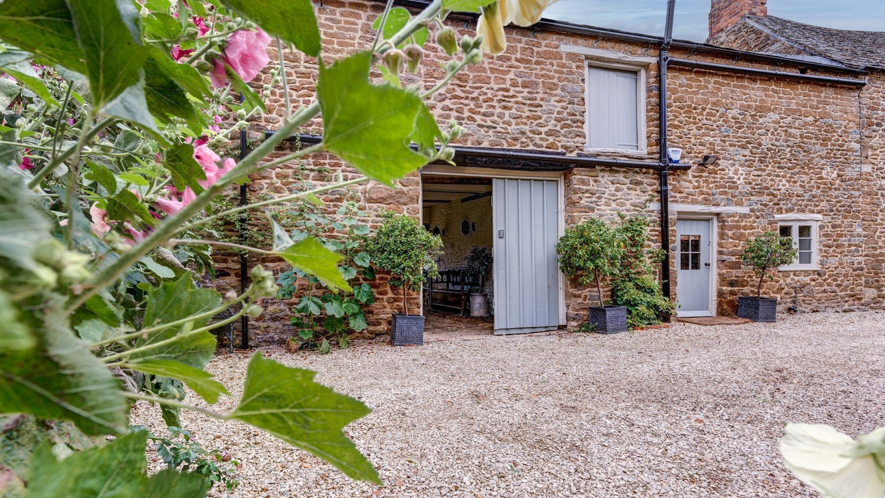 Photo of Outdoor in Hook Norton