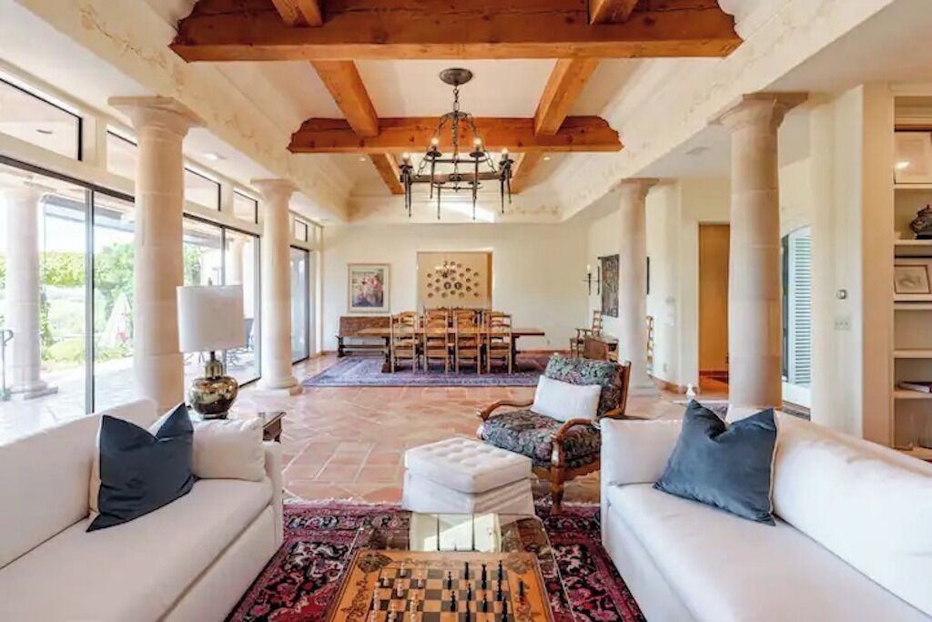 Photo of Livingroom in Yountville