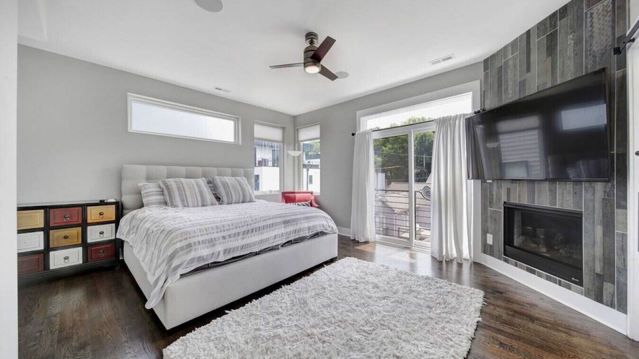 Photo of Livingroom in Third Ward