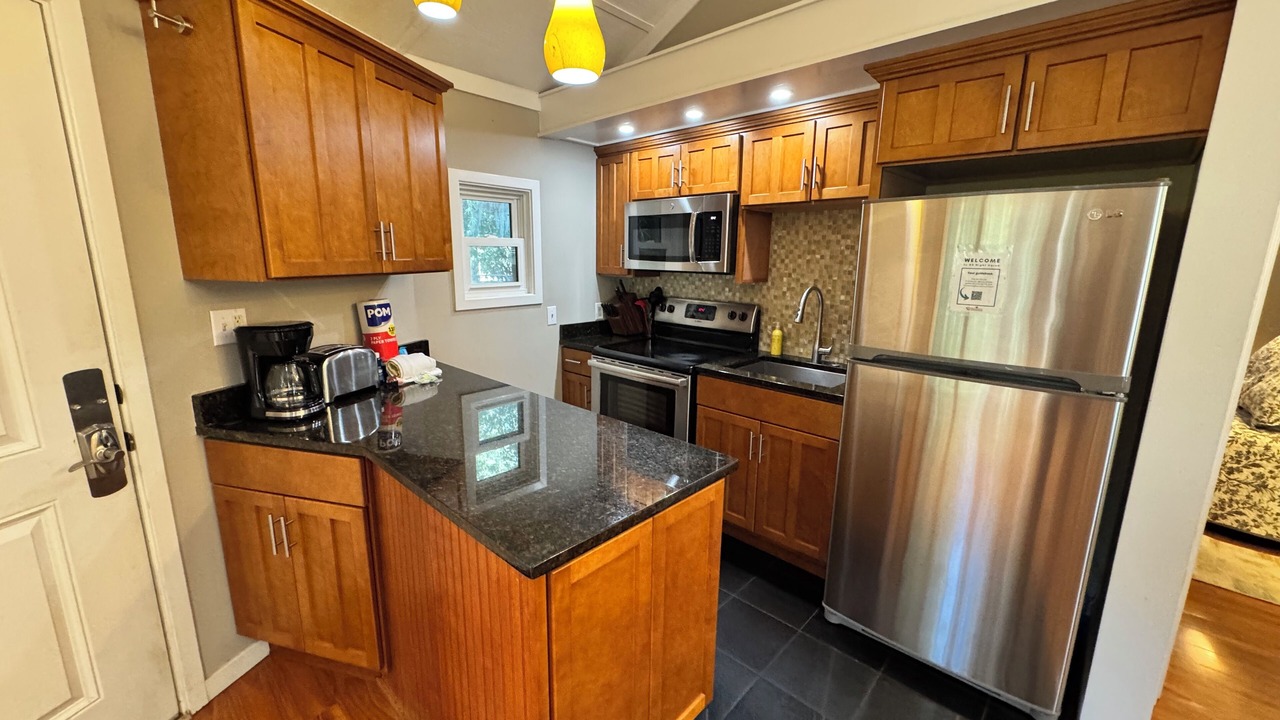 Photo of Kitchen in Night Heron