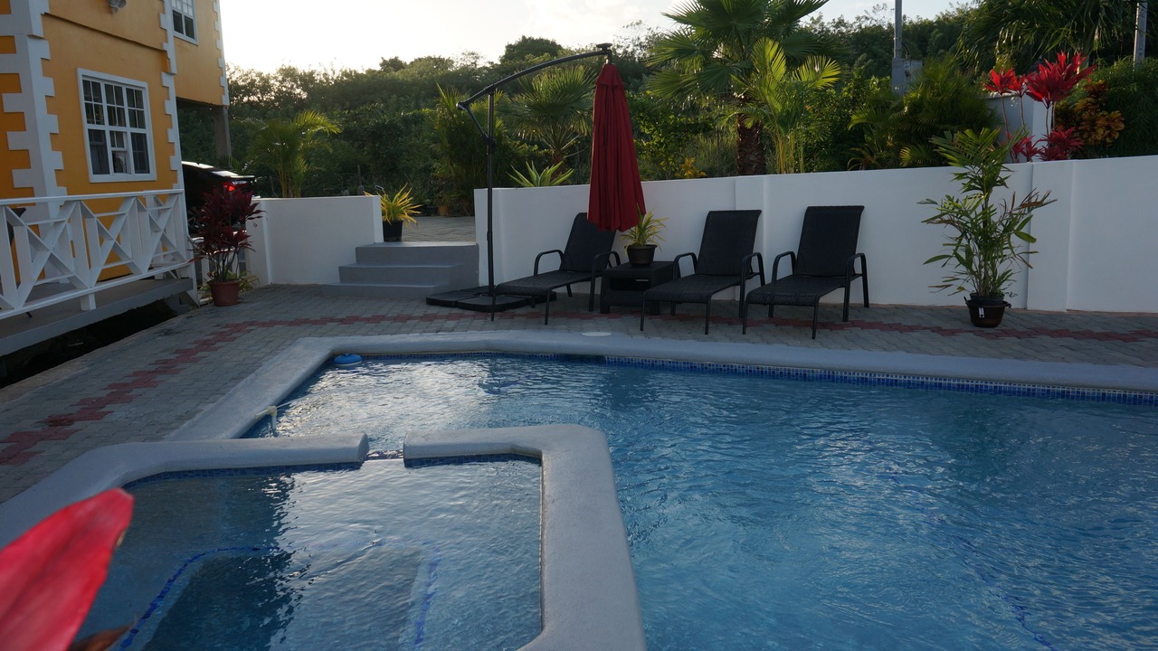 Photo of Outdoor in Diamond