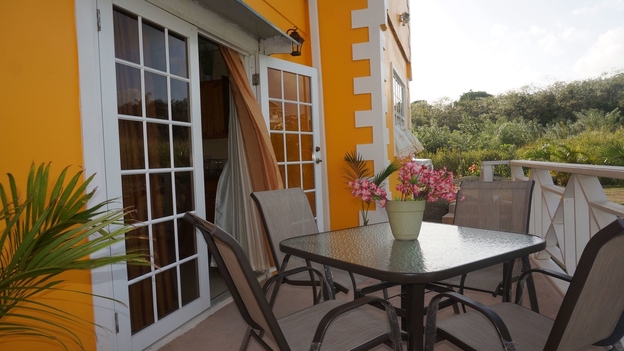 Photo of Patio Balcony in Diamond