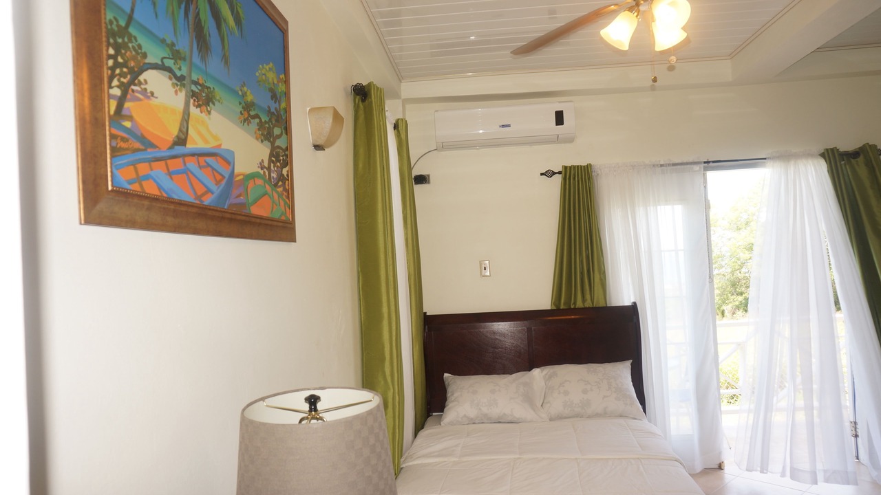 Photo of Bedroom in Diamond