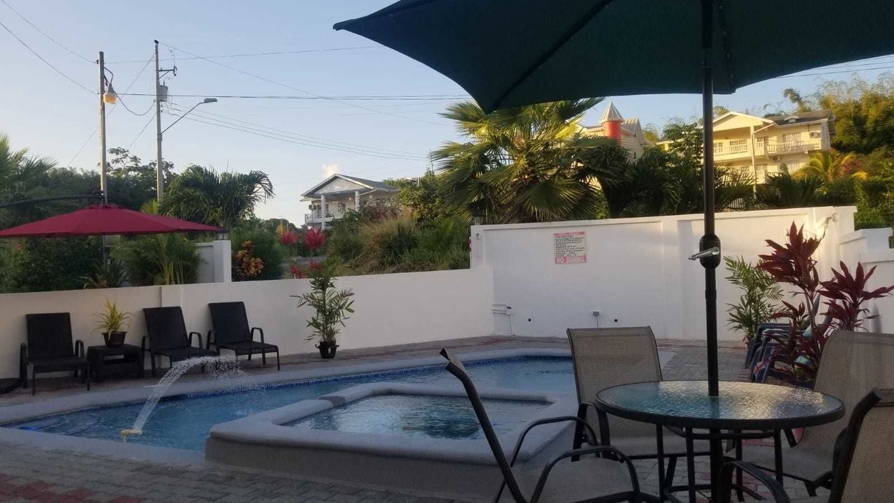 Photo of Outdoor in Diamond