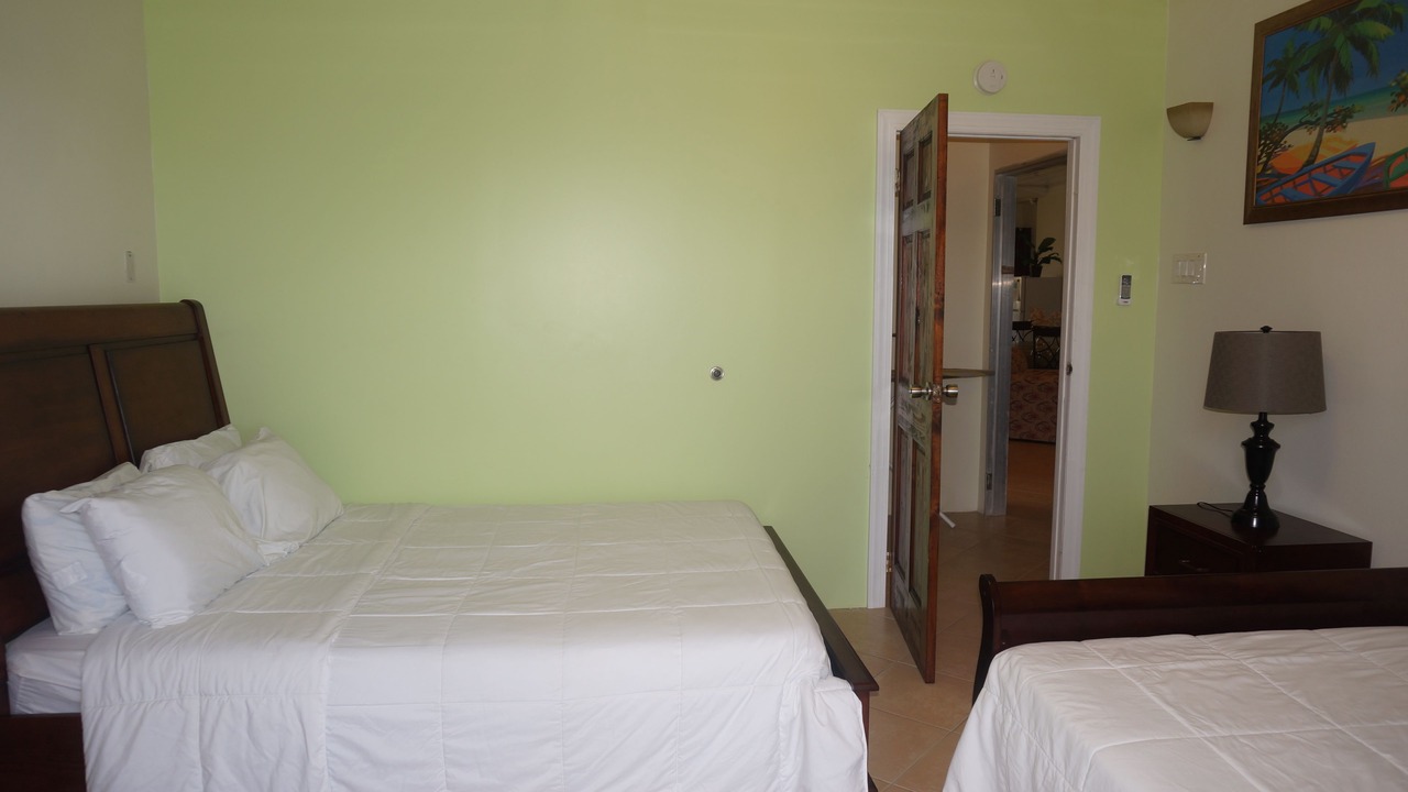 Photo of Bedroom in Diamond