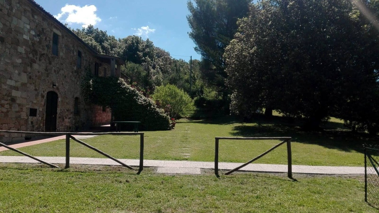 Photo of Outdoor in Castellina Marittima