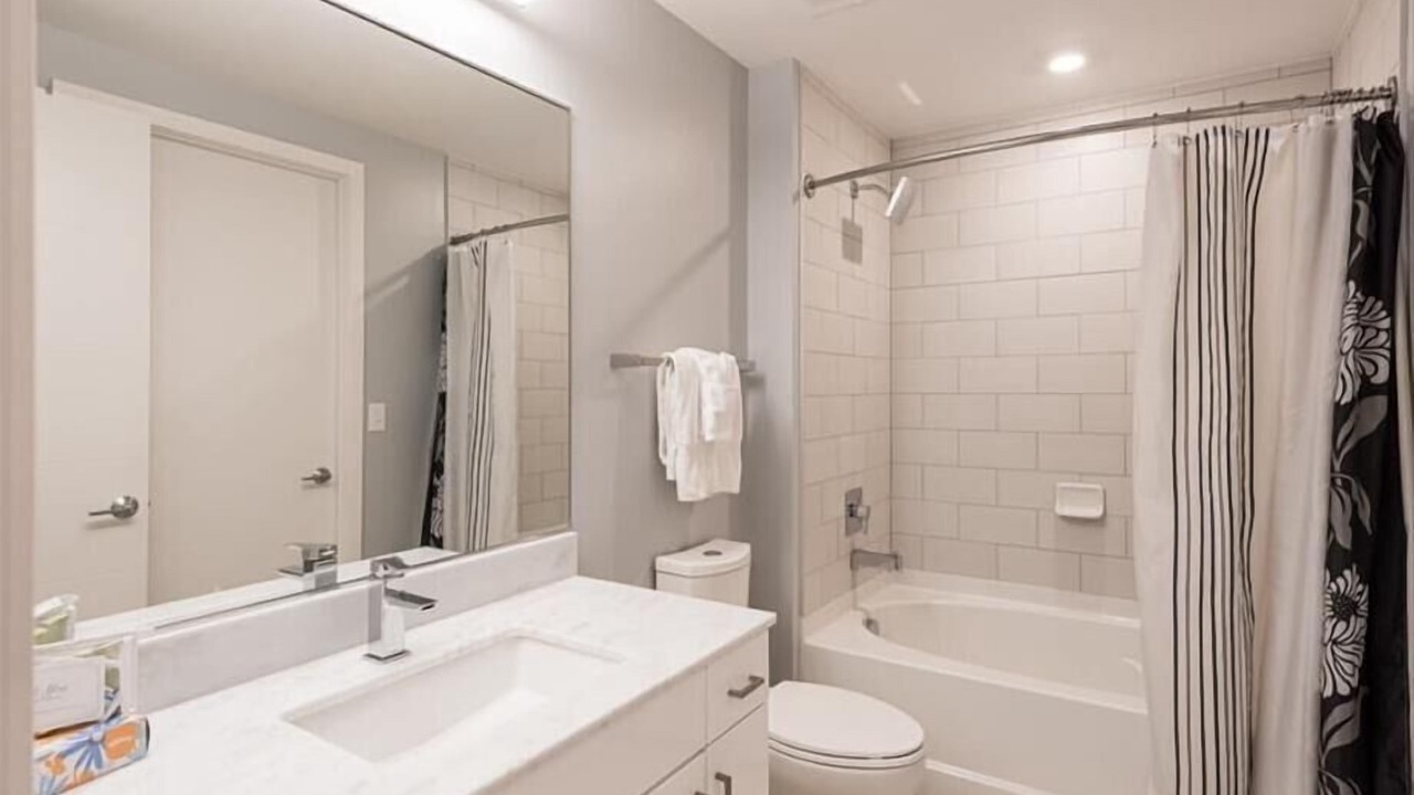 Photo of Bathroom in Woodmont Triangle